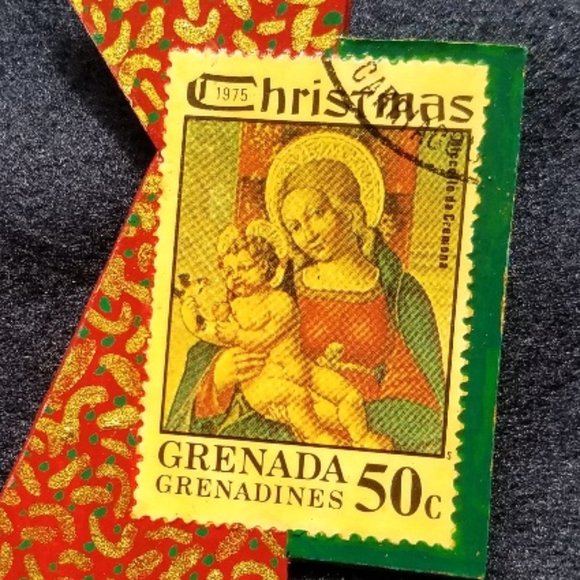 Holiday Jewelry - Grenada 1975 Christmas Stamp Brooch - Picture 12 of 12